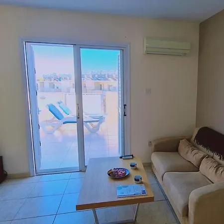 Sunshine Paralimni